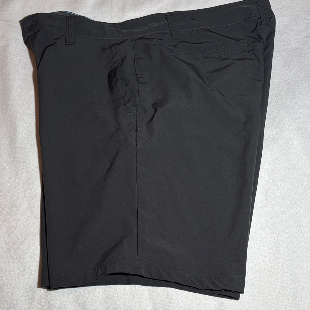 Men's Black Shorts Size 34